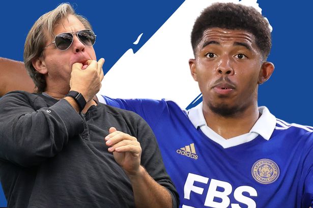 足球中超球队前锋脚踝受伤，赛季恐报销（中超队前锋脚踝重伤，本赛季恐提前报销）