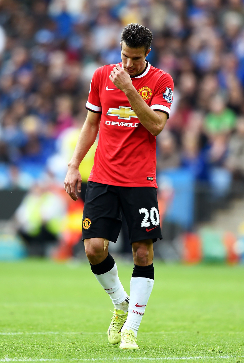 能超越吗？据统计，今年姆巴佩已经代表皇马攻入了53球（姆巴佩今年已为皇马攻入53球，他能否继续刷新纪录？）