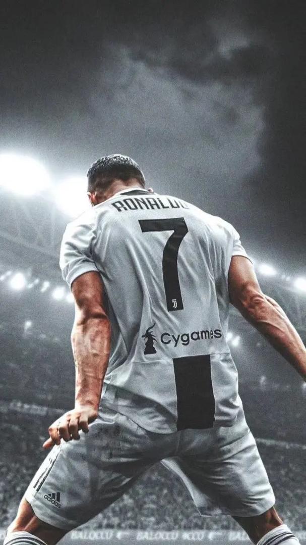 门将成最大主角，连续神扑吓傻对手（门将抢尽风头，连连神扑令对手目瞪口呆）