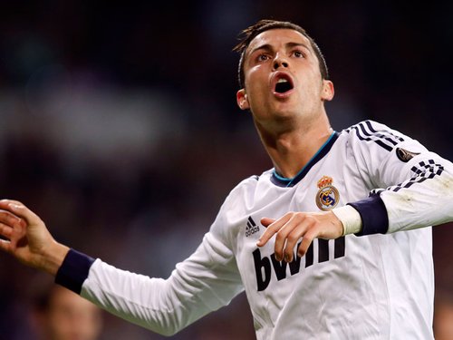 有点尴尬！莫兰特复出首秀20中7空砍21分10助攻（复出首战略显尴尬：莫兰特20投7中砍下21分10助仍难救主）